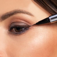 High Precision Liquid Liner 03